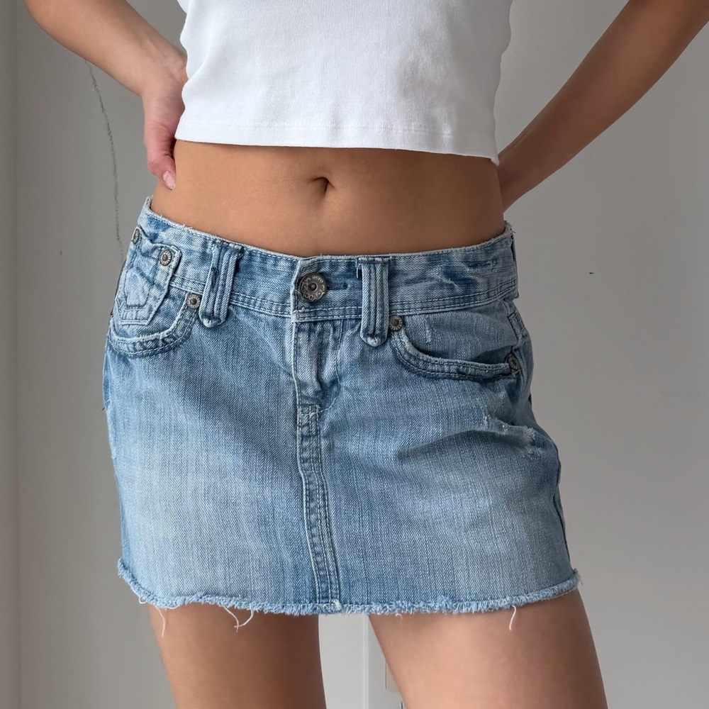Early 2000s Aéropostale Denim Mini Skirt - Medium